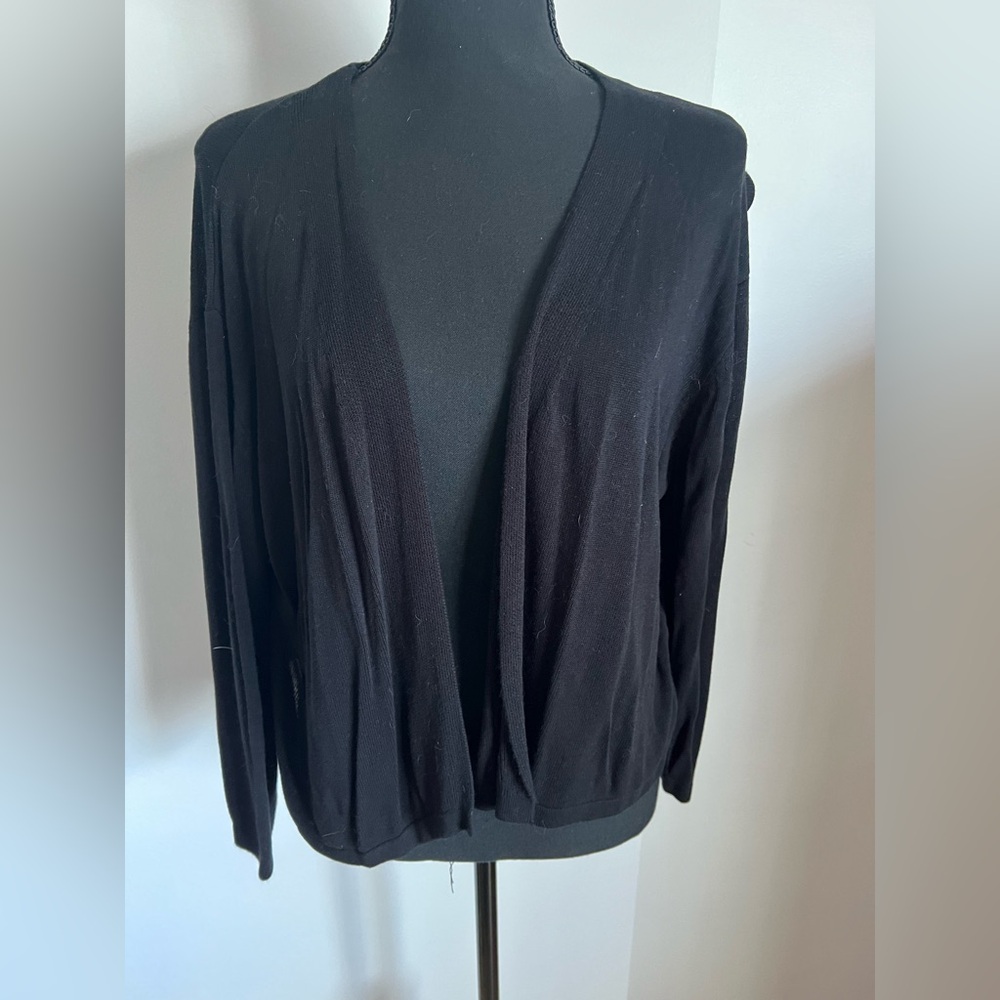 Black cardigan sweater top